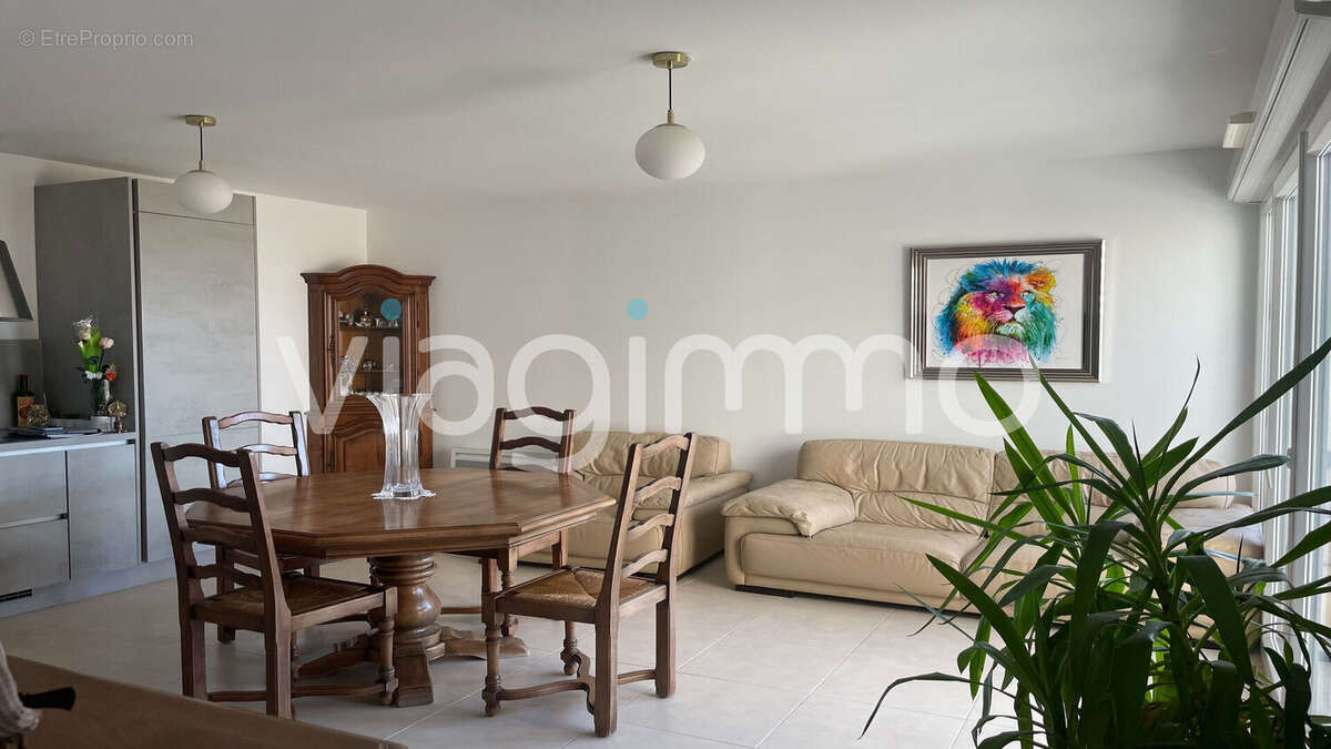 Appartement à MARSEILLE-12E