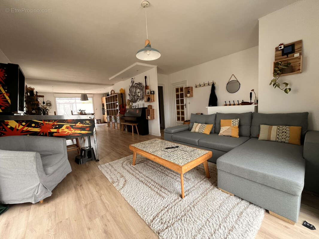 Maison à SAINT-XANDRE