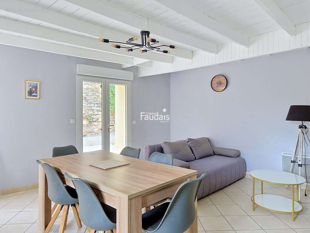 Maison 57 m² à Saint-Germain-Sur-Ay  - photo 8