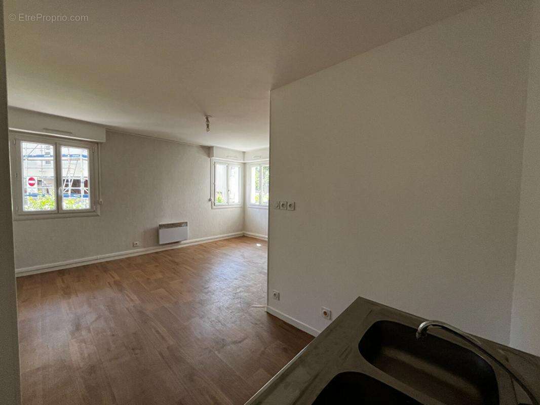 Appartement à SAINT-SYLVAIN-D'ANJOU