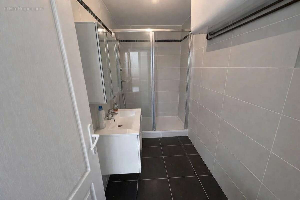 Appartement à SAINT-MAURICE