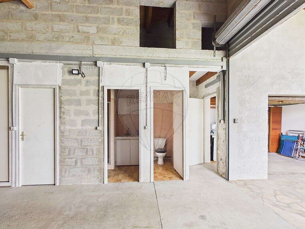 Maison à LES MATHES