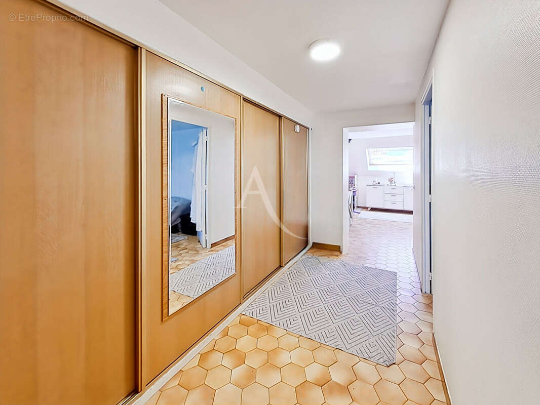 Appartement à ARPAJON
