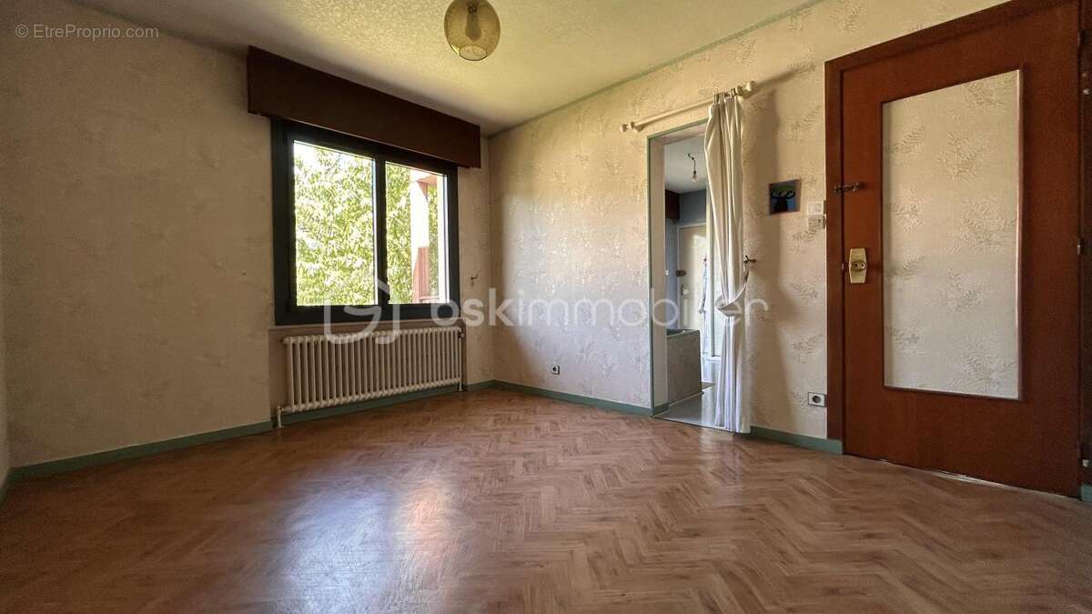 Maison à ECHIROLLES