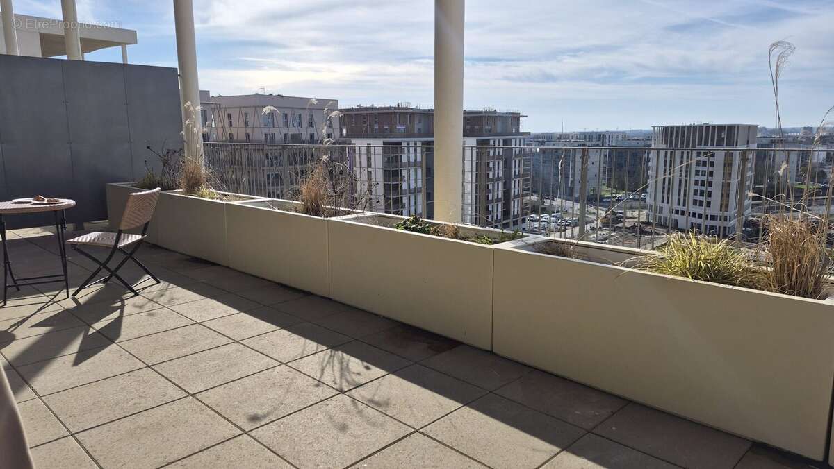 Appartement à BORDEAUX