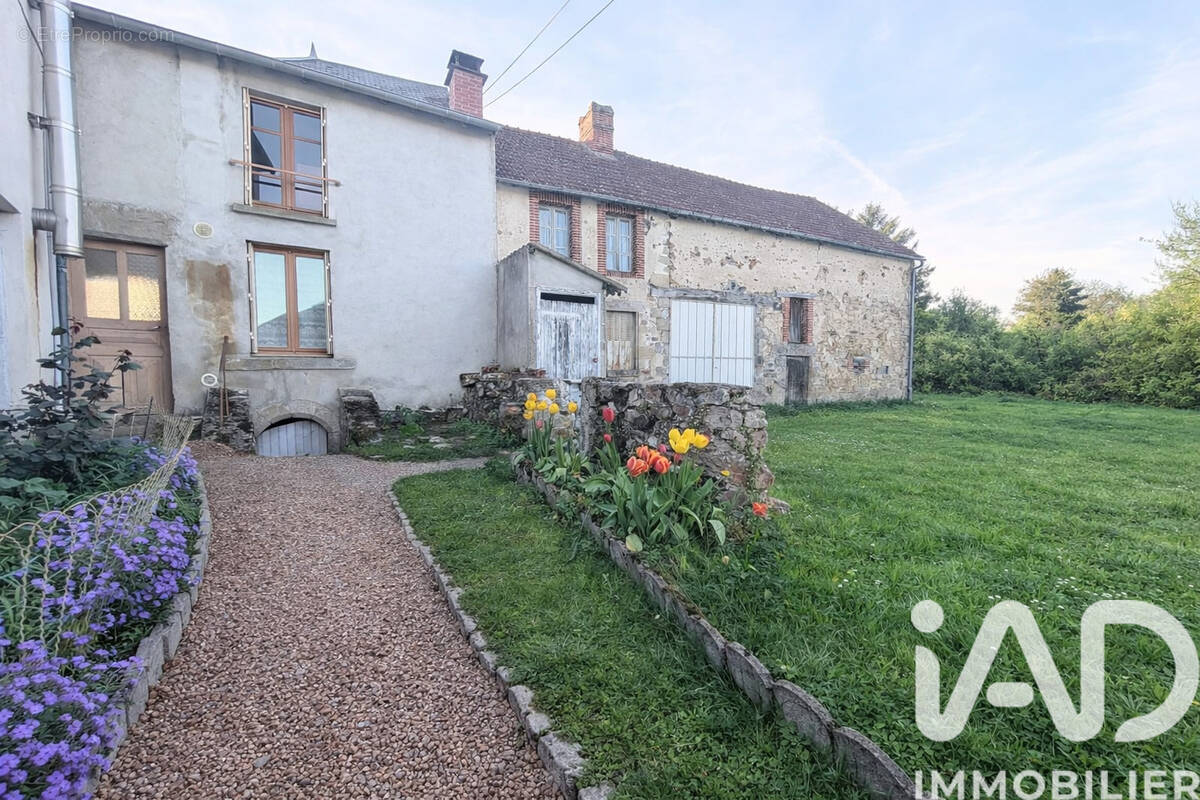 Photo 1 - Maison à PIONNAT