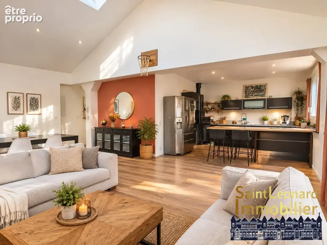 Maison 6 pièces 166 m² à vendre à Fougeres (35300) - photo 3