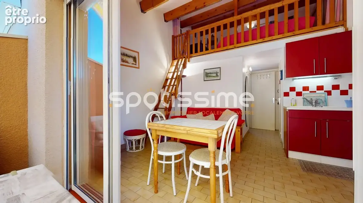 Appartement T2 avec mezzanine, terrasse et parking à vendre au Cap d'Agde  Secteur Pinède - photo 5