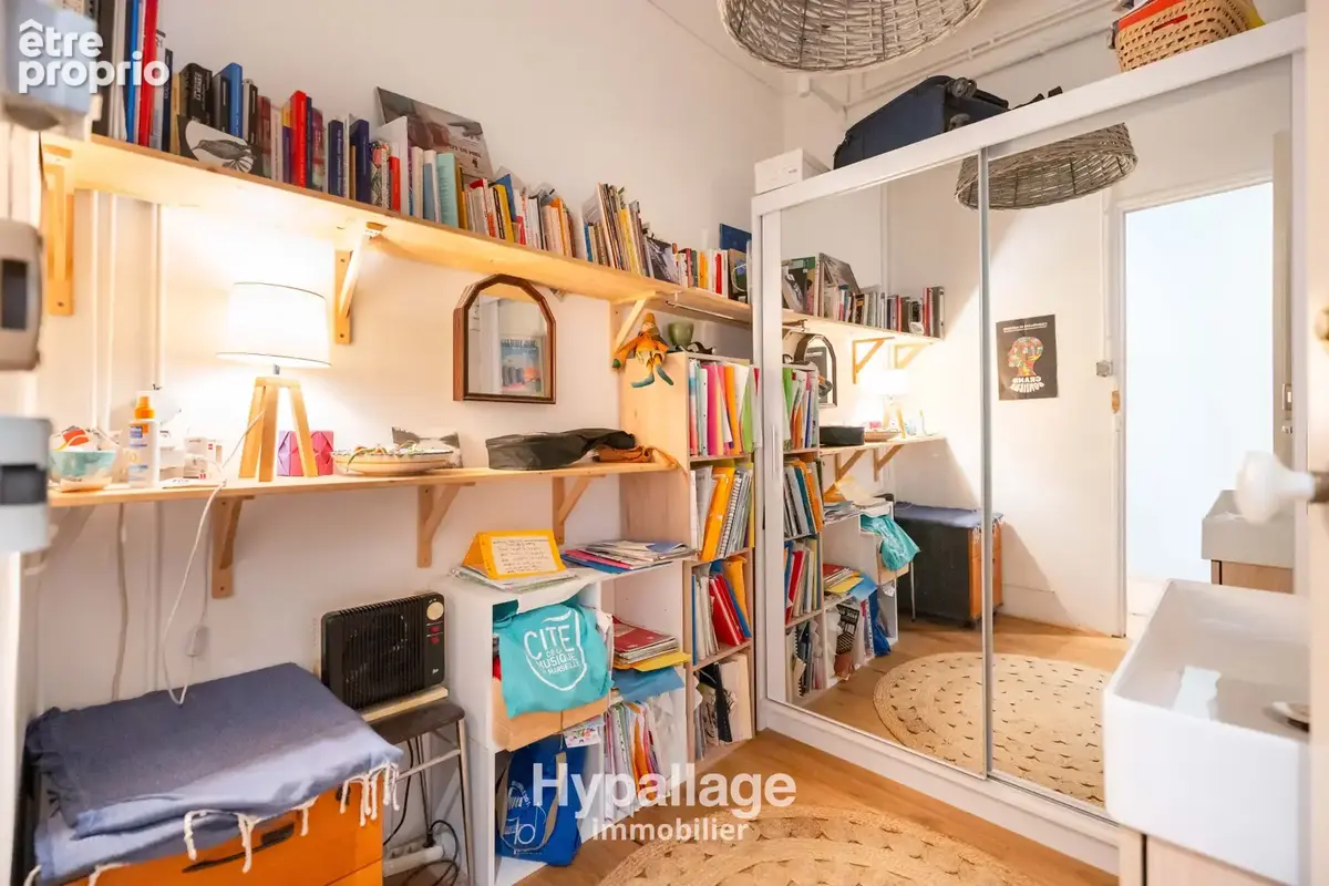 Vente T4 - Lumineux, Calme, Exterieur - 13001 MARSEILLE - photo 9