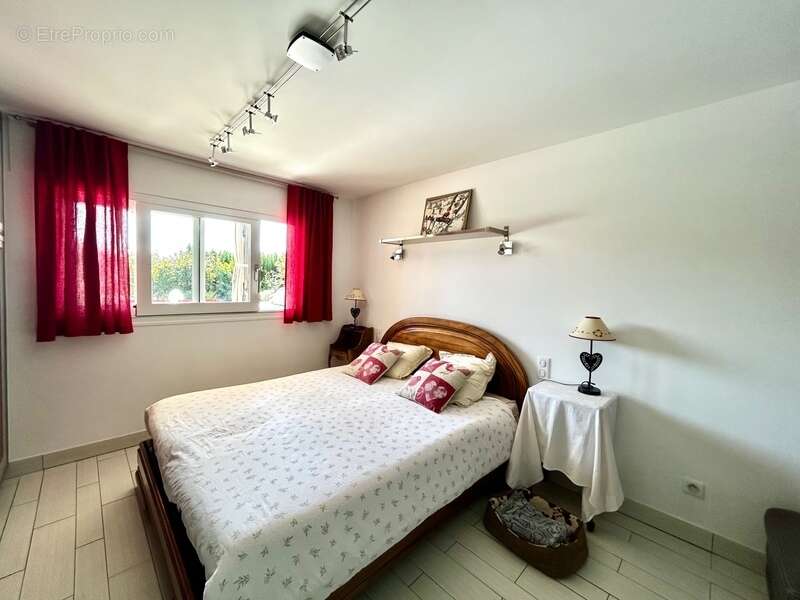 Maison à CONTAMINE-SUR-ARVE