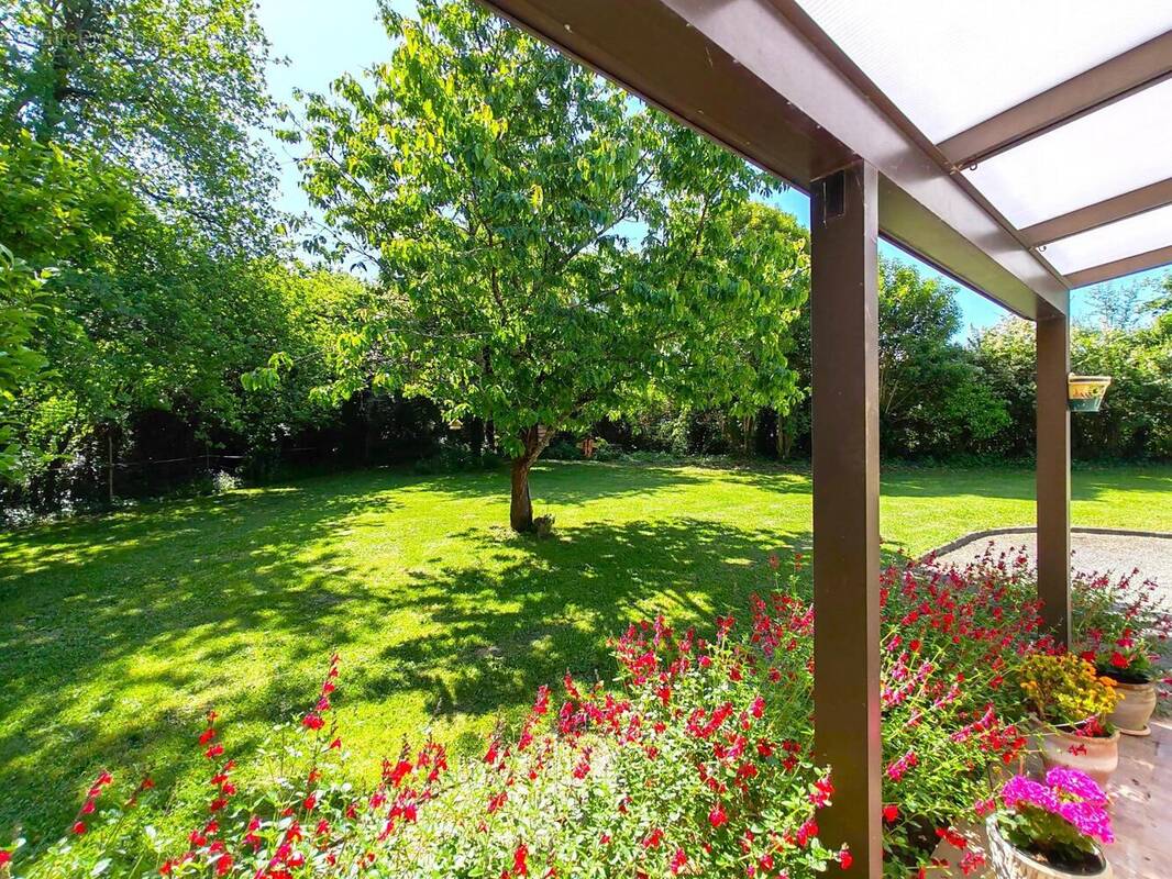 Photo 1 - Maison à BAUGE