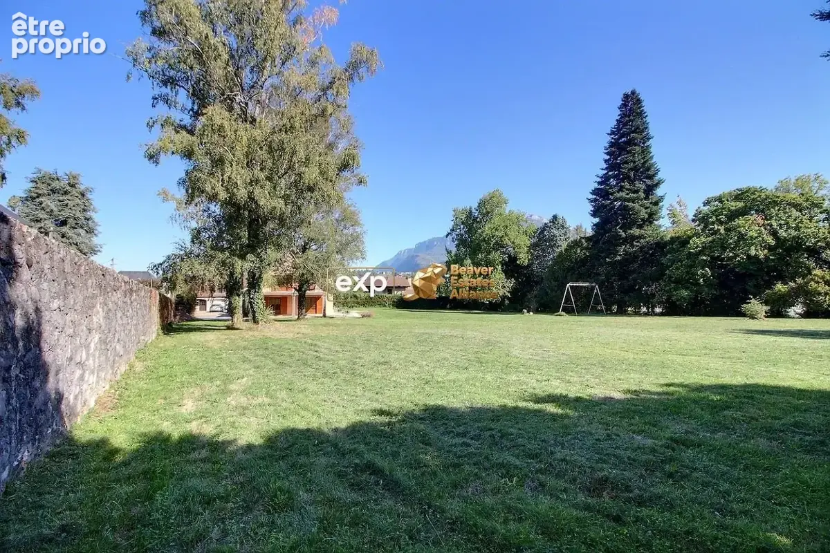 Maison 11 pièces 310 m² à vendre à Chambery (73000) - photo 3