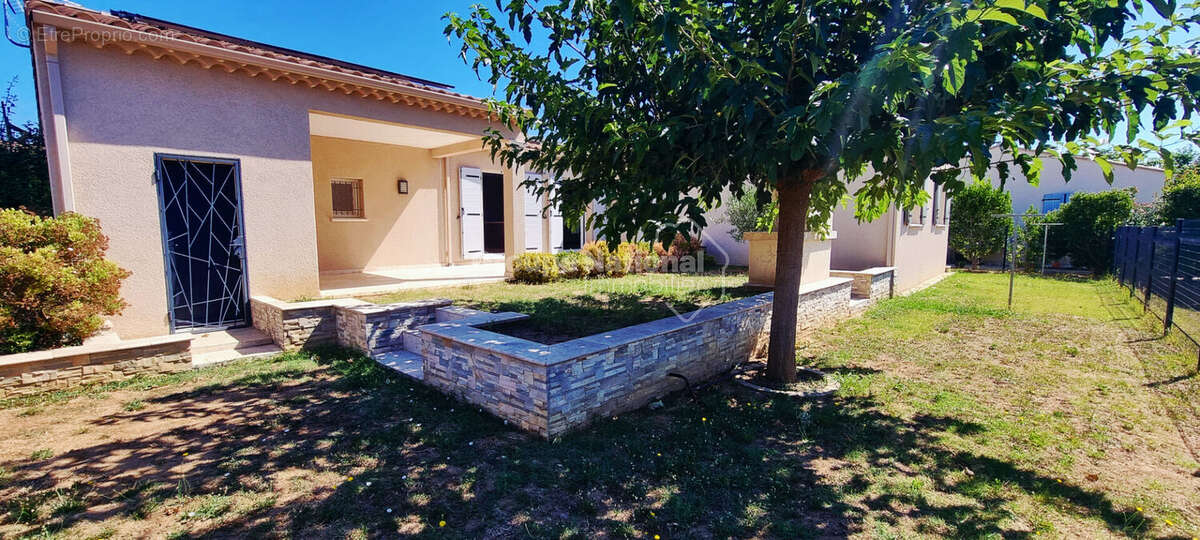 Maison à CAVILLARGUES