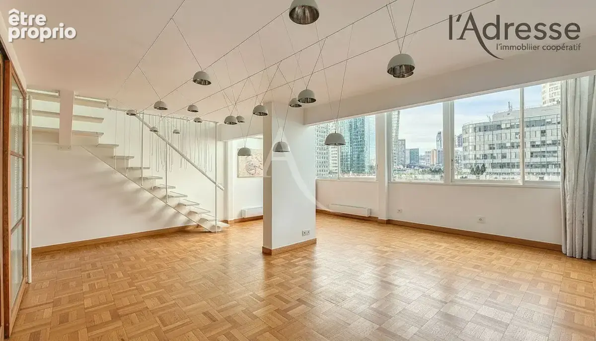 Photo Appartement à Courbevoie au prix de 599 000€