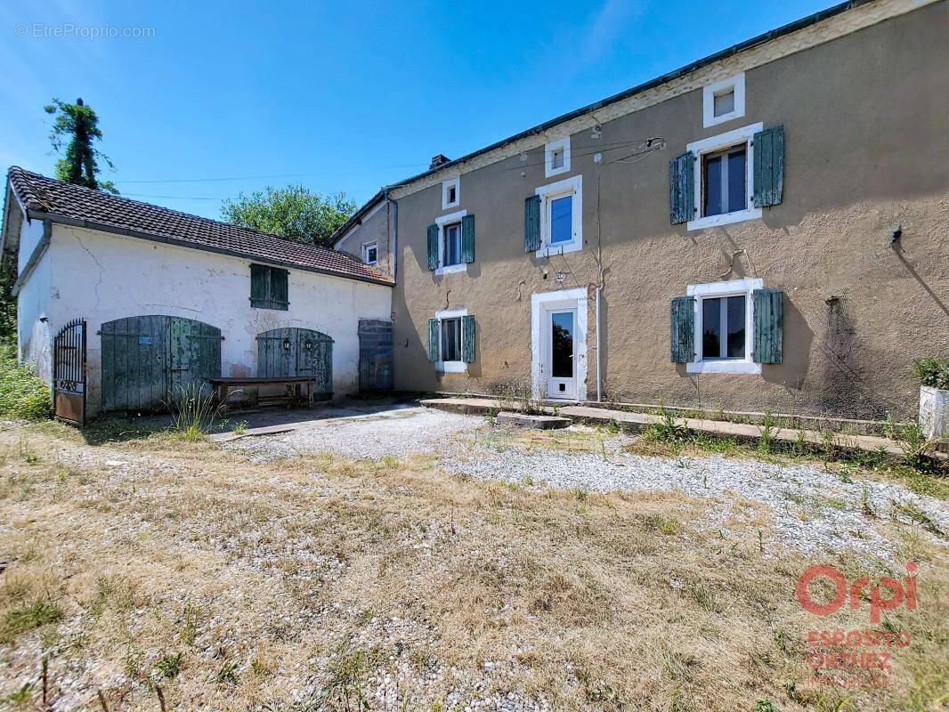 Maison à POUDENX