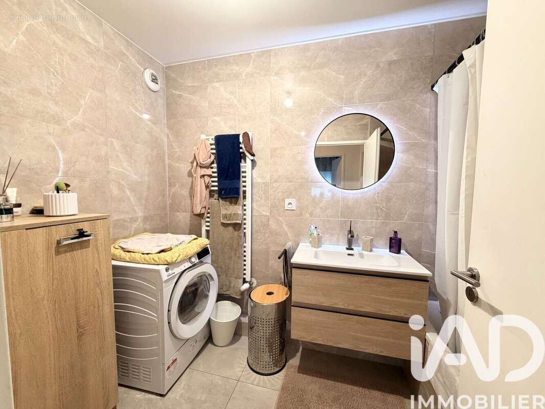 Photo 5 - Appartement à VIRY