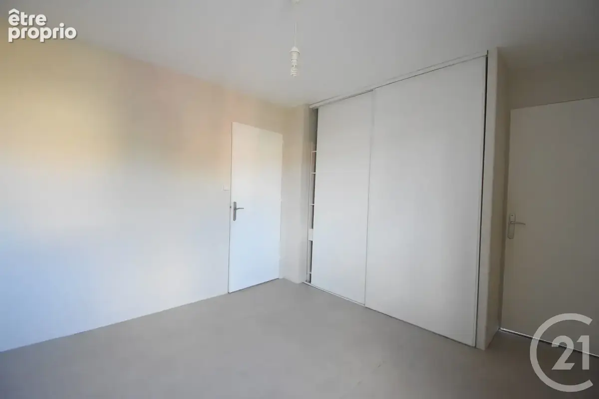 Appartement 3 pièces 58 m² à vendre à Cusset (03300) - photo 5