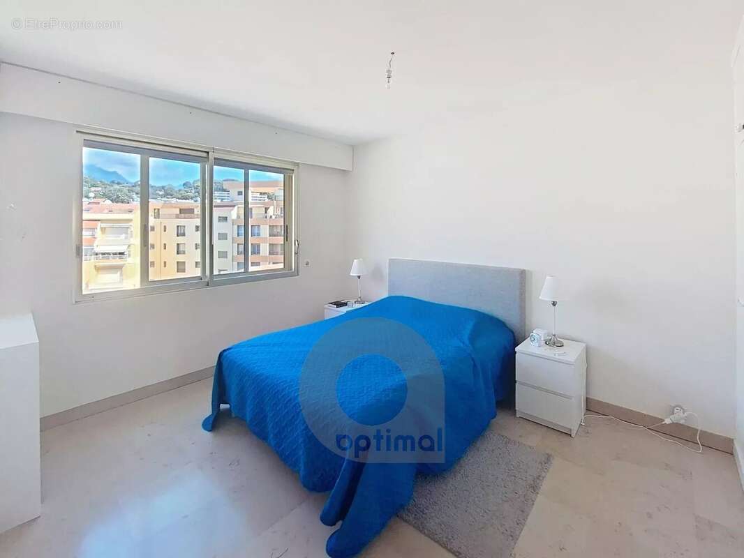 Appartement à ROQUEBRUNE-CAP-MARTIN