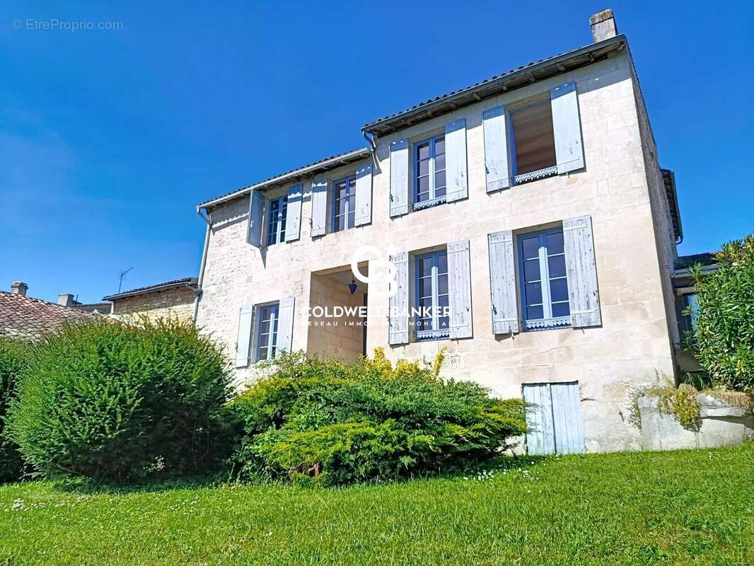 Maison à PONS
