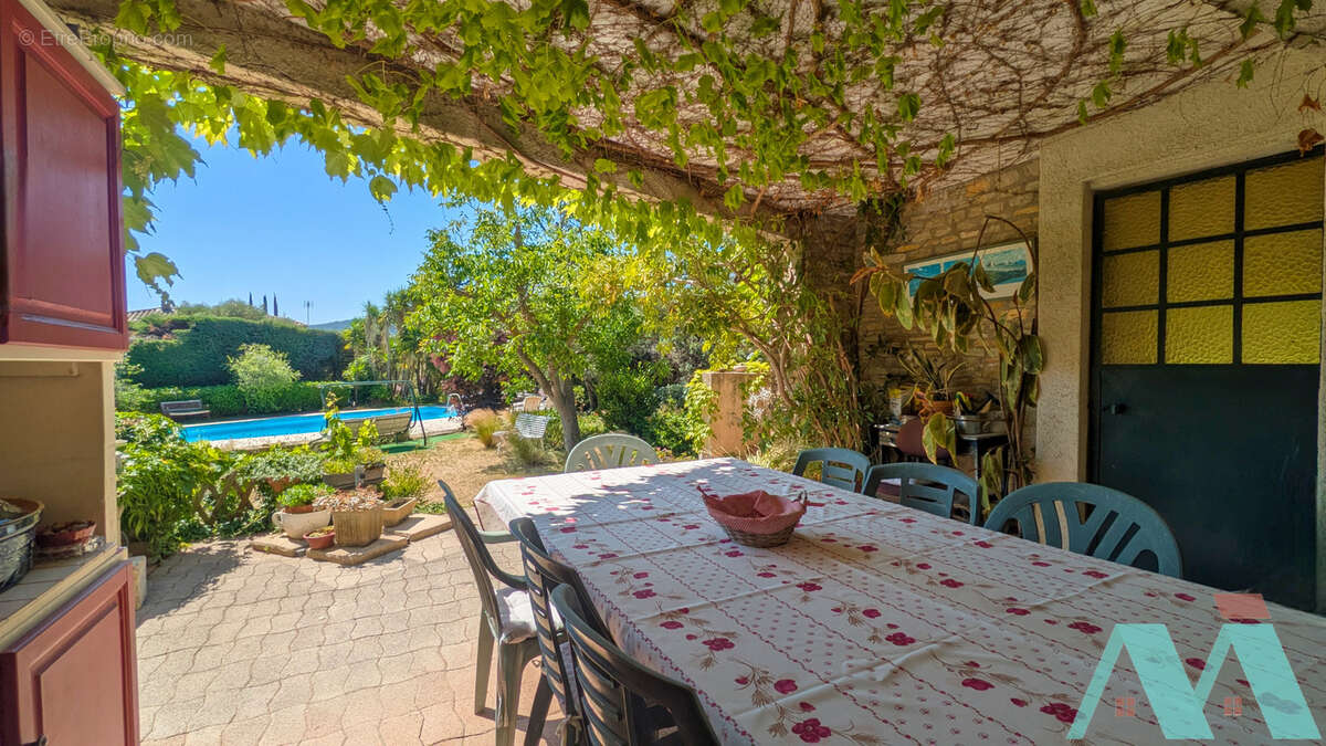 Maison à LA CADIERE-D'AZUR