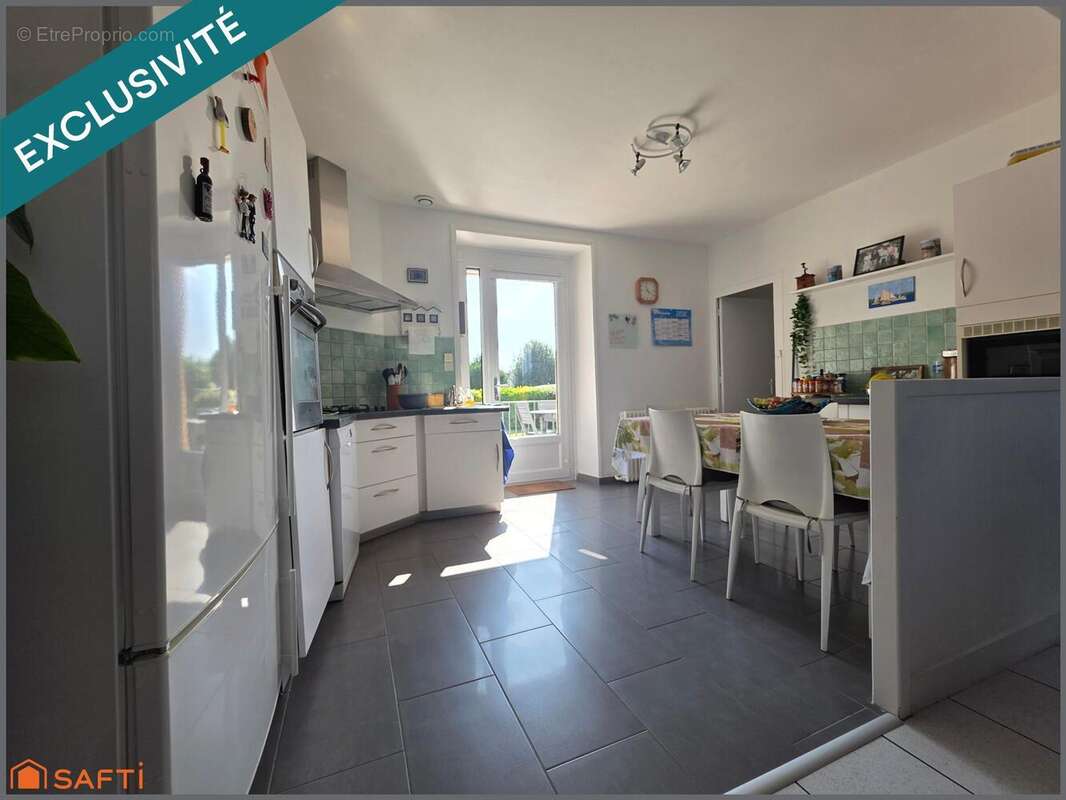 Maison 120 m² à Ferce  - photo 3
