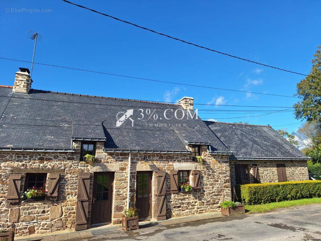 Maison à SAINT-GUYOMARD