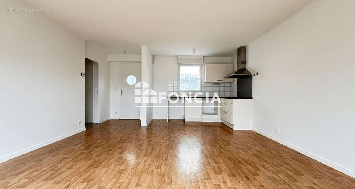 Appartement à SAINT-AVE