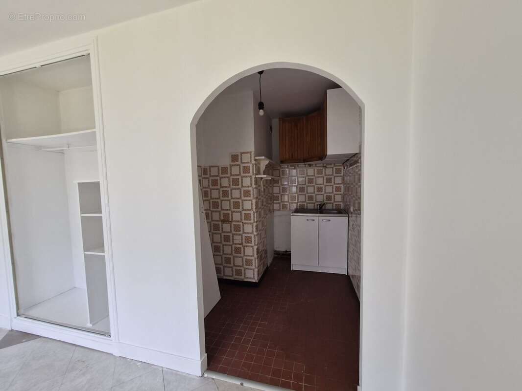 Cuisine studio Chelles  - Appartement à CHELLES
