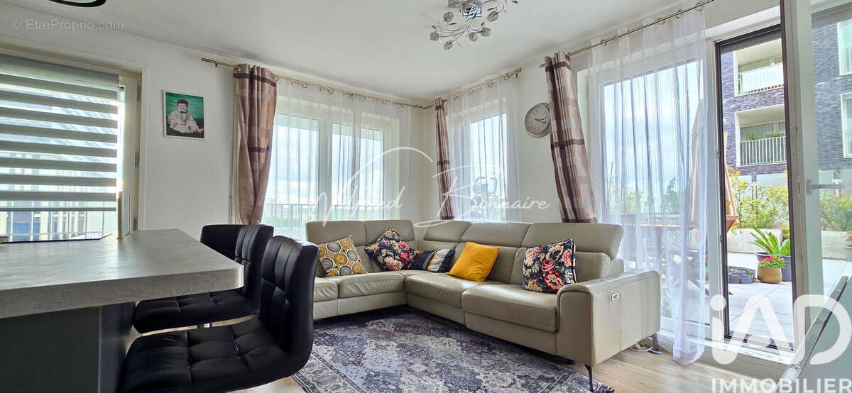 Photo 4 - Appartement à NANTERRE