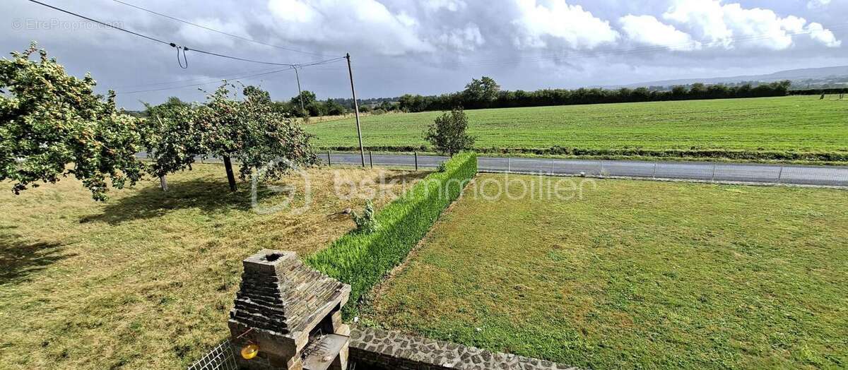 Maison à LANDELLES-ET-COUPIGNY