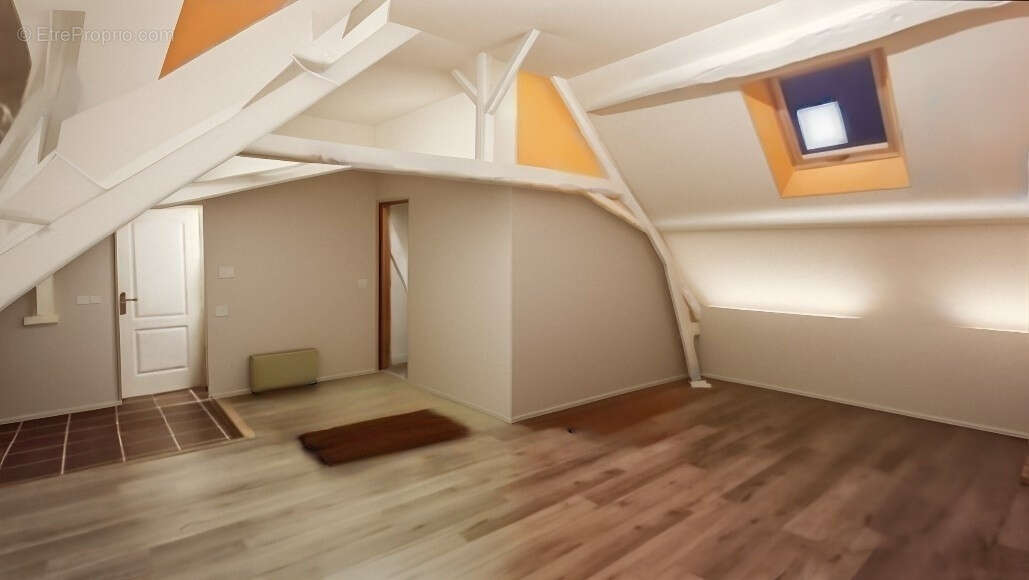 Maison à VICQ-EXEMPLET