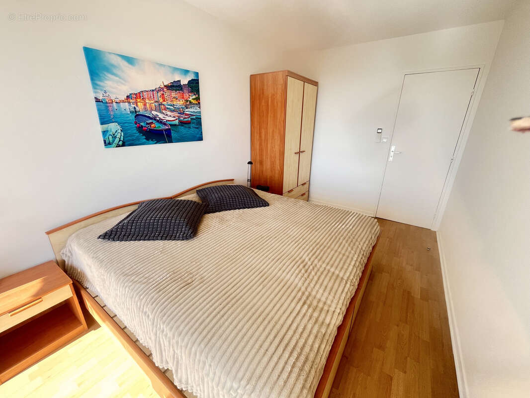 Appartement à VALLAURIS