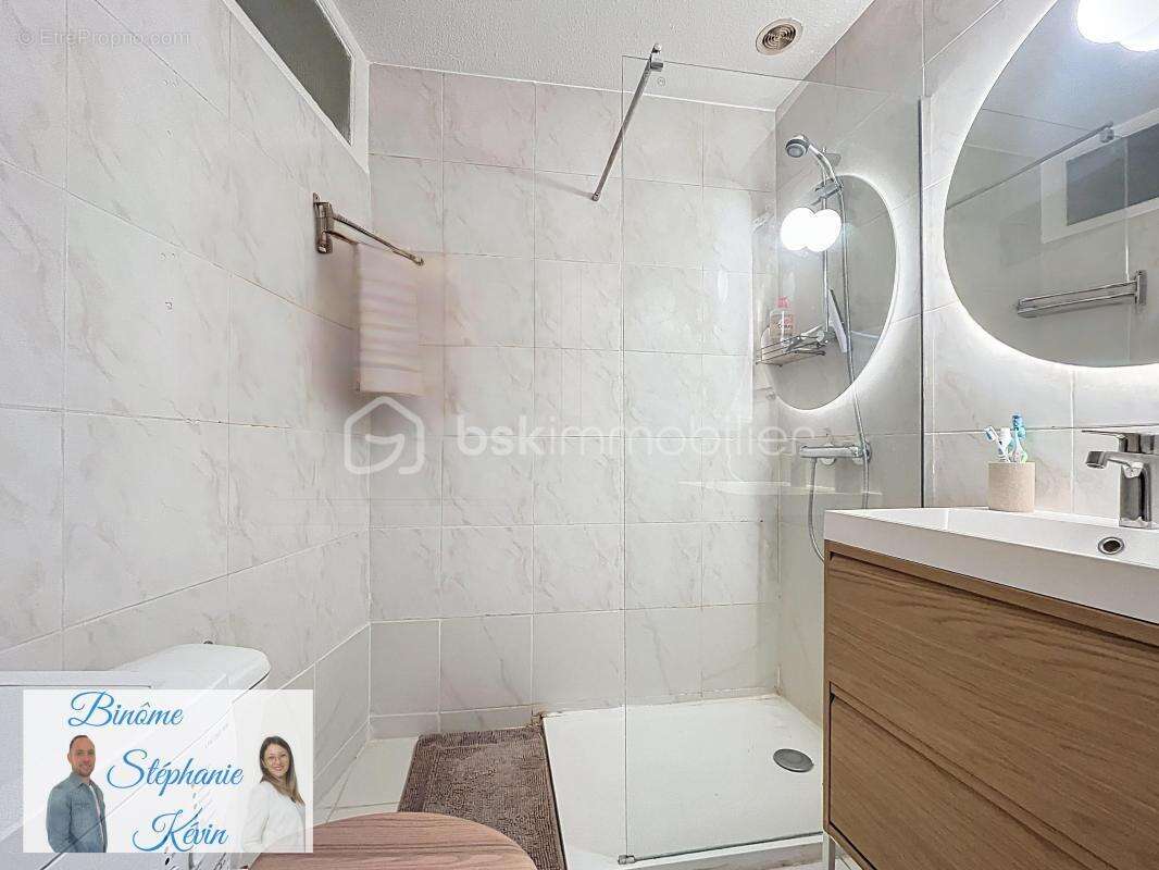 Appartement à COURNONTERRAL