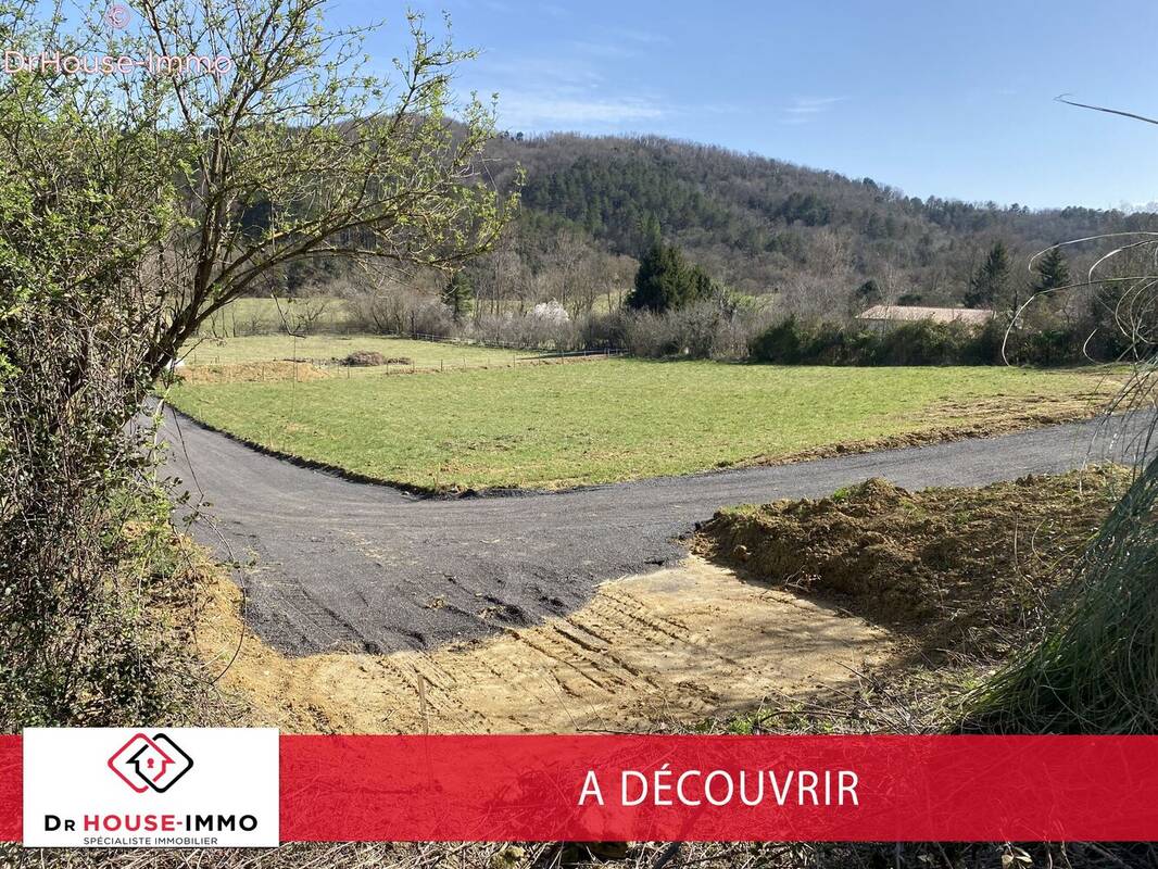Terrain à MANSES