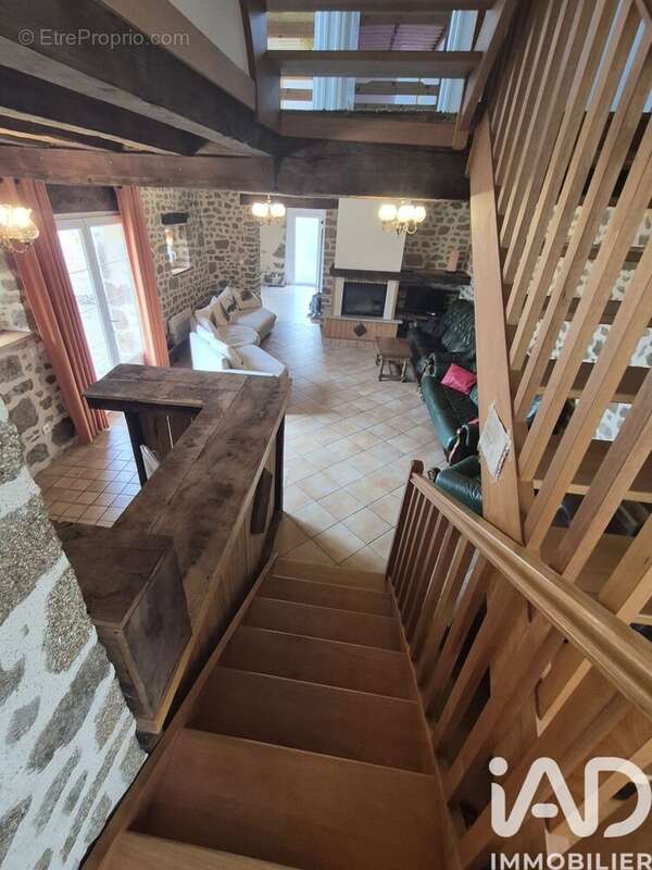 Maison 260 m² à Champeon  - photo 8