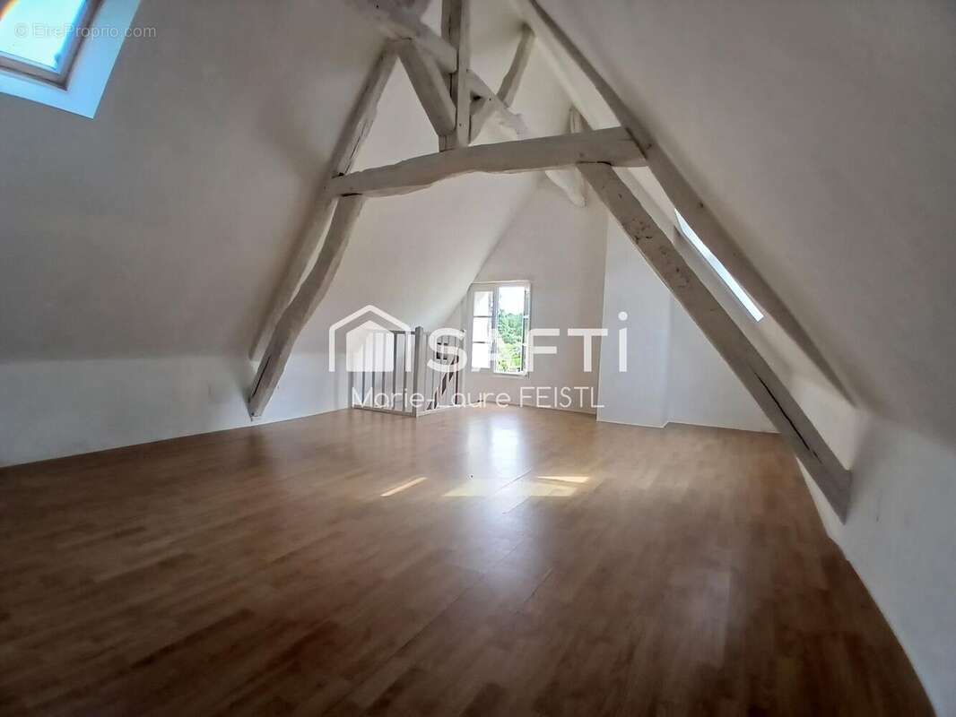 Maison 66 m² à Saint-Hippolyte  - photo 6