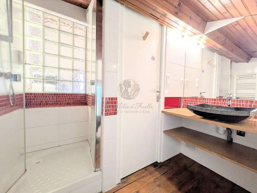 Maison à CLERMONT-FERRAND