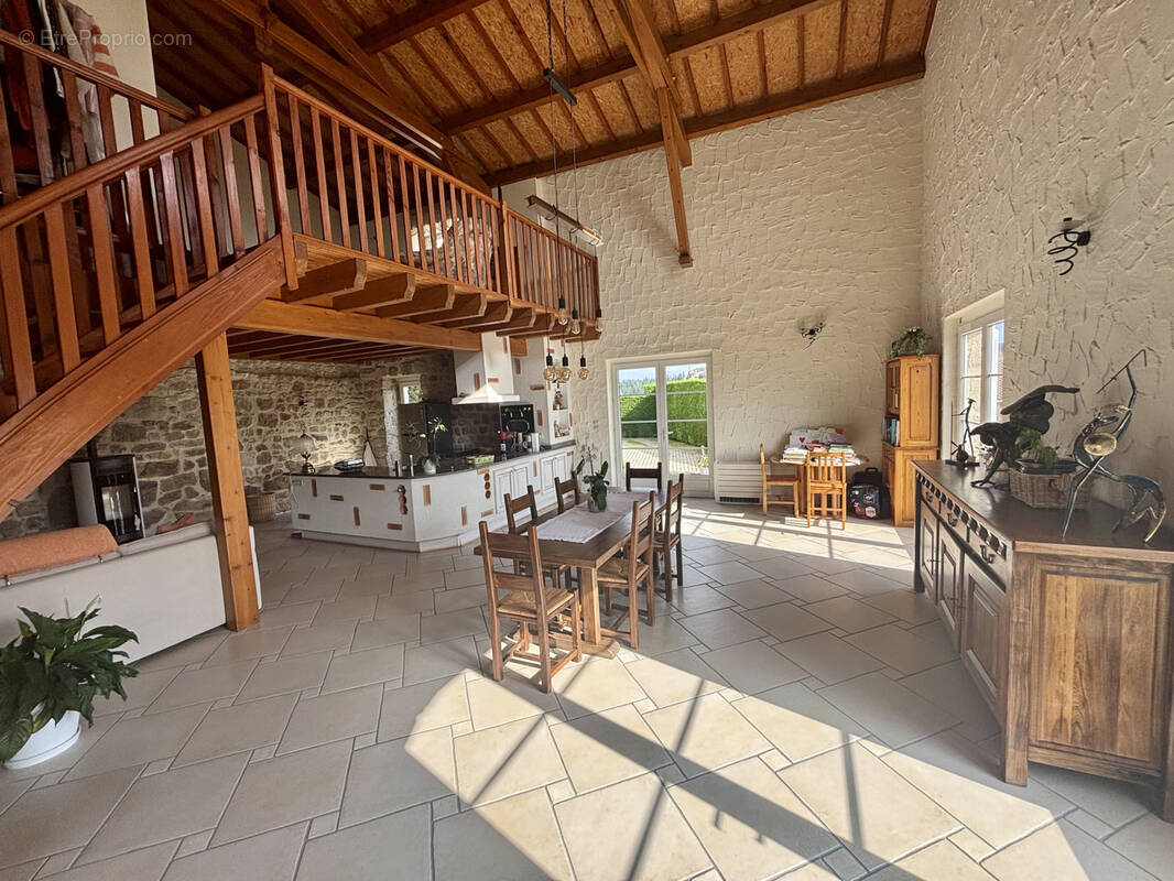 Maison à LES VILLETTES