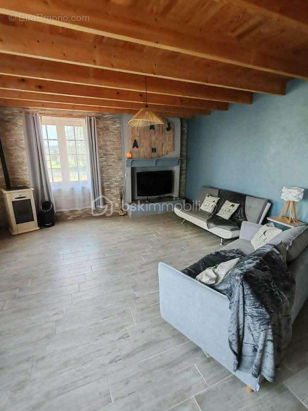 Maison à LAMONZIE-SAINT-MARTIN