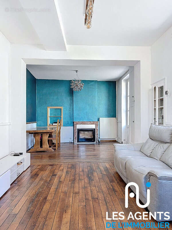 Maison à FAY-AUX-LOGES