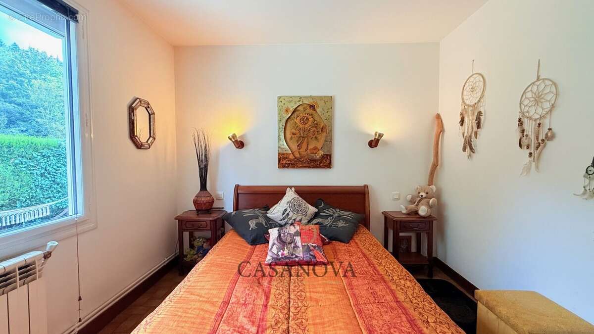 Maison à LA SALVETAT-SUR-AGOUT