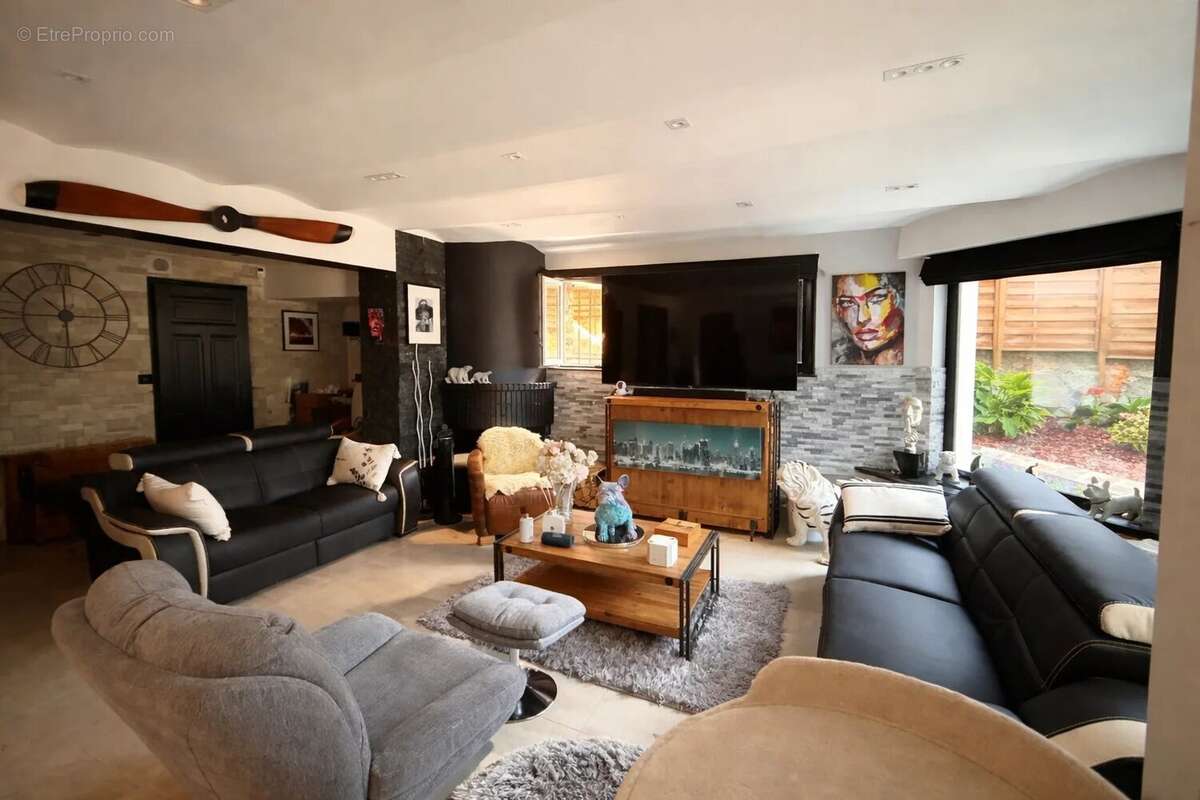 Appartement à ARPAJON