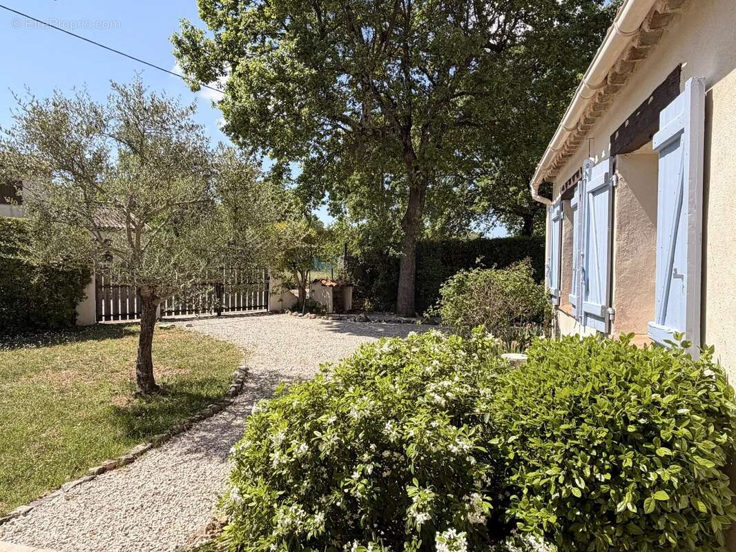 Maison à SEILLANS