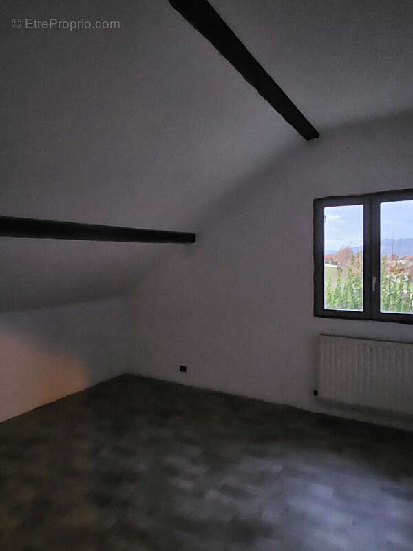 Maison familiale de 1986  de 172 m² environ a chmilin - photo 16