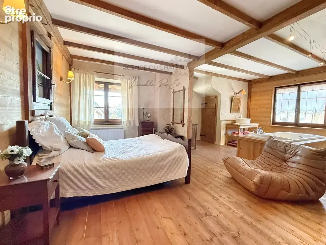 Exclusivite - maison de village au charme d'antan - photo 9
