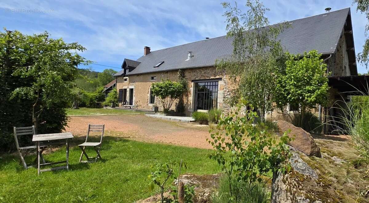 Maison à SAULIEU