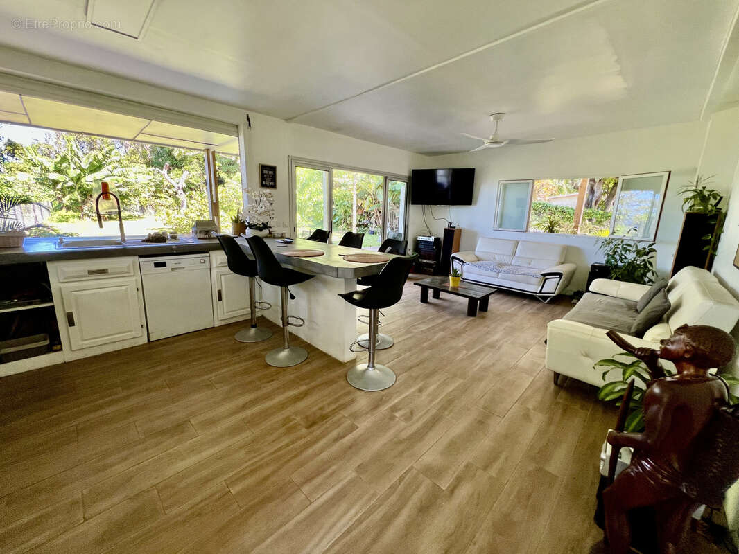 Maison à SAINT-JOSEPH