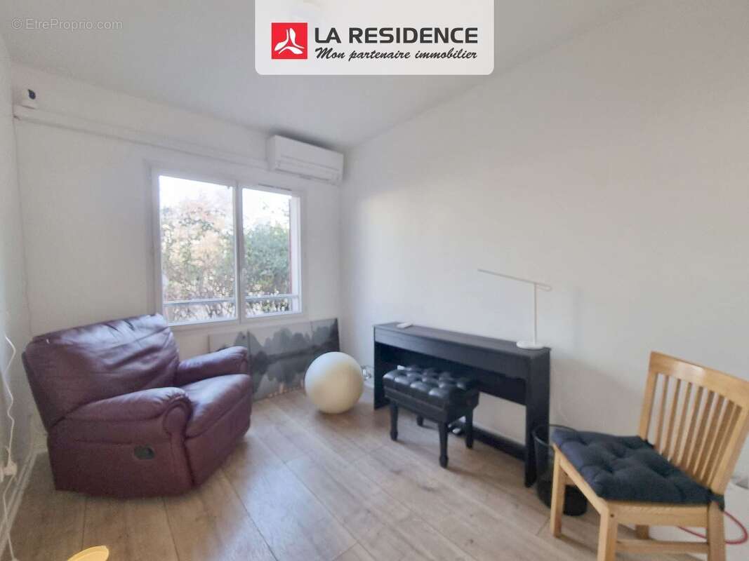 Appartement à STAINS