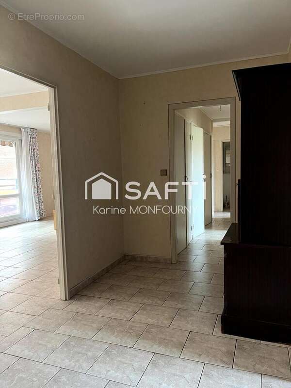 Photo 9 - Appartement à SAINT-QUENTIN