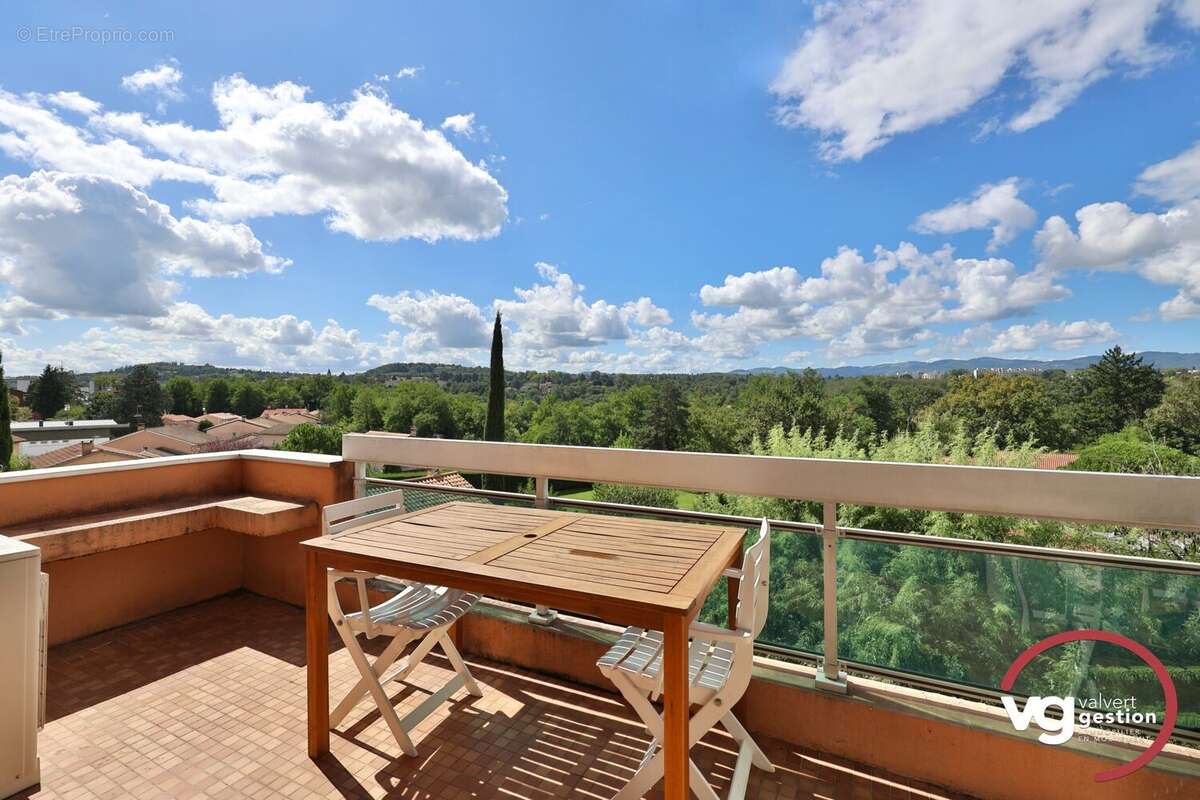 Appartement à FRANCHEVILLE